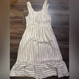 Hem & Thread Striped Cream and Tan Women’s Dress. Medium.